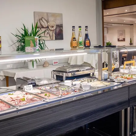 Gaestehaus Veronika * アルテンベルゲ