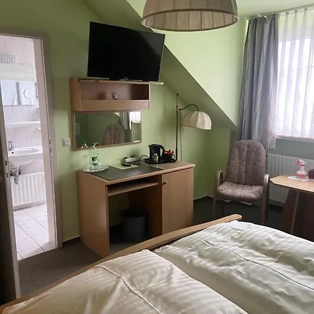 Gaestehaus Veronika Hotel *